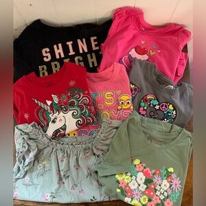 Girls t-shirt and sweatshirt bundle size 7/8
